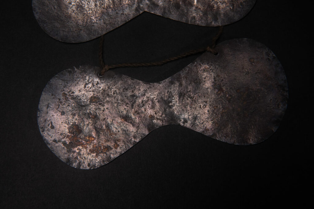 yami tribe necklace for man , in Sīver.