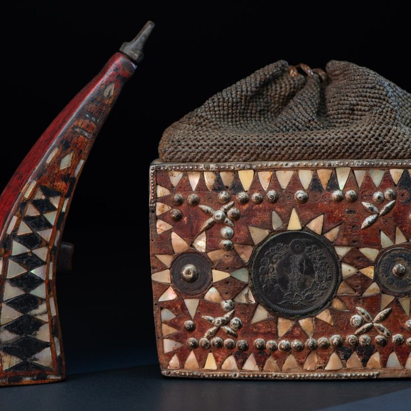 Old shaman’s box – Puyuma tribe – inlaid with mother-of-pearl in triangular patterns, reflecting the distinctive style of the Puyuma tribes. The box is also decorated with embedded old coins.
